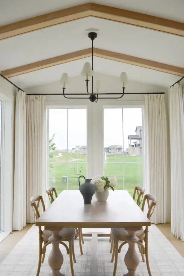 Liz Linen Ready Made Curtains Pinch Pleat Unlined -TWOPAGES