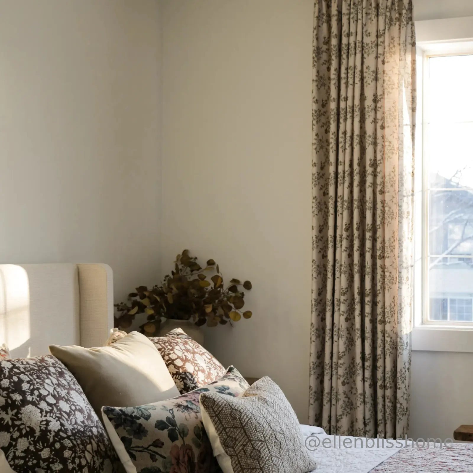 Sara Le Porcelain Triple Pleat Printed Linen Drapery