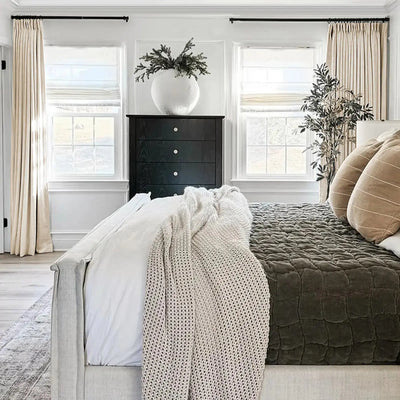 Liz Linen Ready Made Privacy Curtains Pinch Pleat Unlined -TWOPAGES