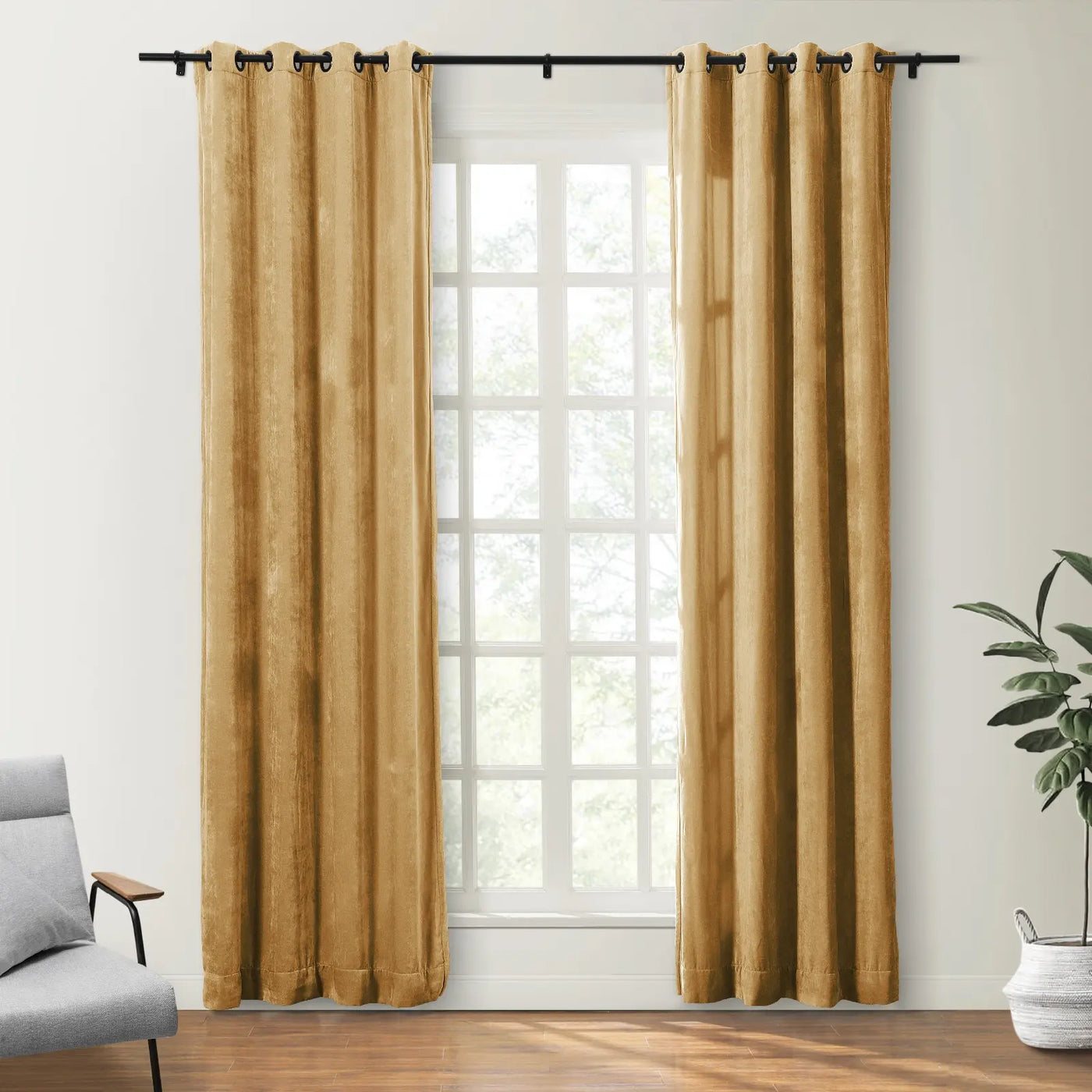 Shayna Worn Velvet Curtain Grommet